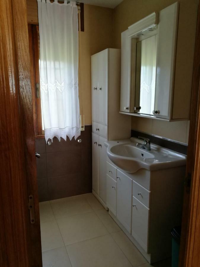 Chalet Vacacional En Segunda Linea De Playa Foz Exteriör bild